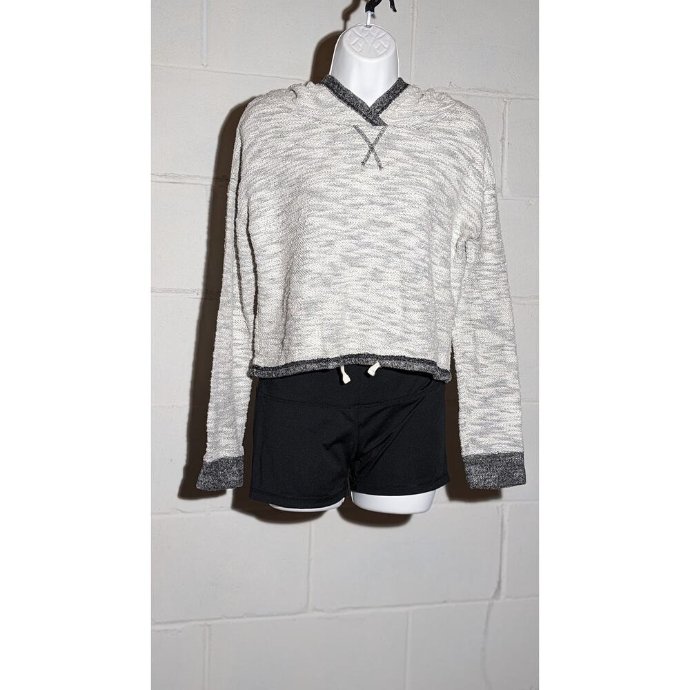 Inspired Hearts Cropped Hoodie Long Sleeve Drawstring Pullover Sweatshirt Small